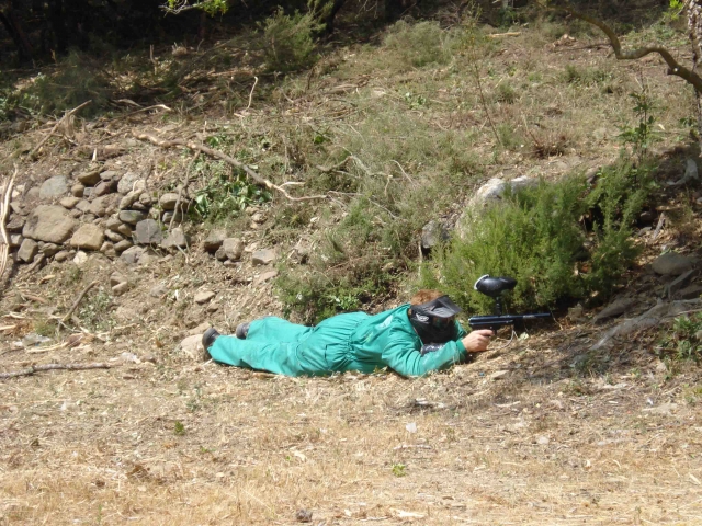 Aprovechando la vegetacion del terreno